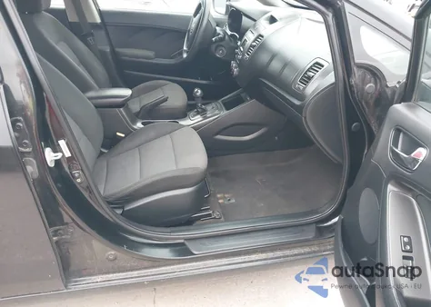 2015 Kia Forte Lx z USA, uszkodzony, nr VIN KNAFX4A60F5274467